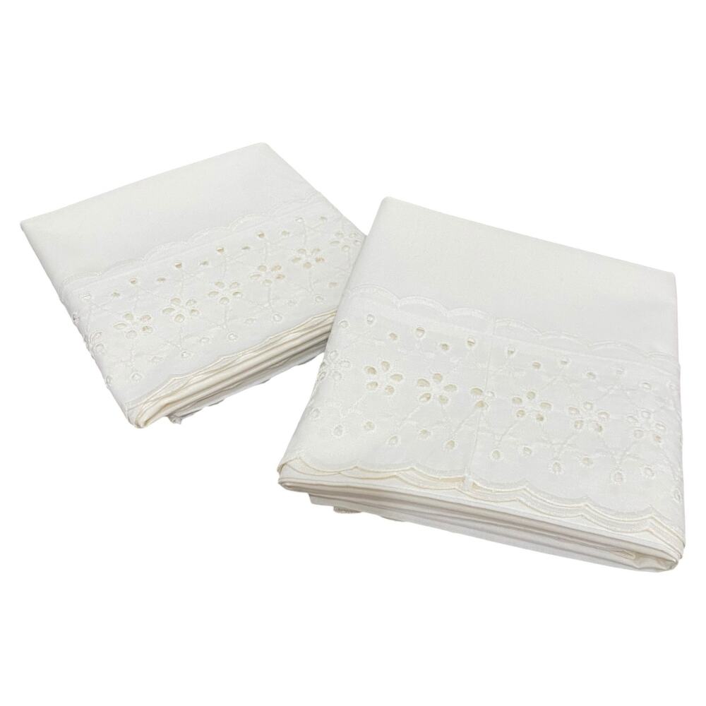 Vintage Wamsutta Ultracale Standard Pillowcases Set of 2 White Eyelet Lace USA